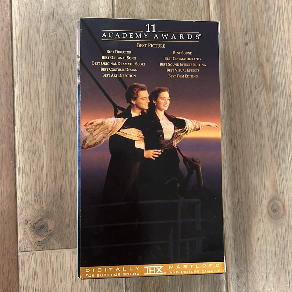 Titanic VHS Set - Picture 3 of 8